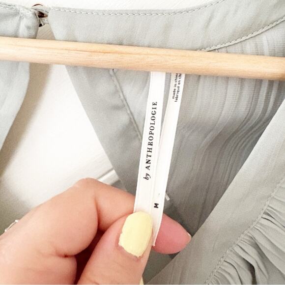 Anthropologie Blouson-Sleeve Blouse Button Back Open Back Style Blue Size M - Picture 4 of 11